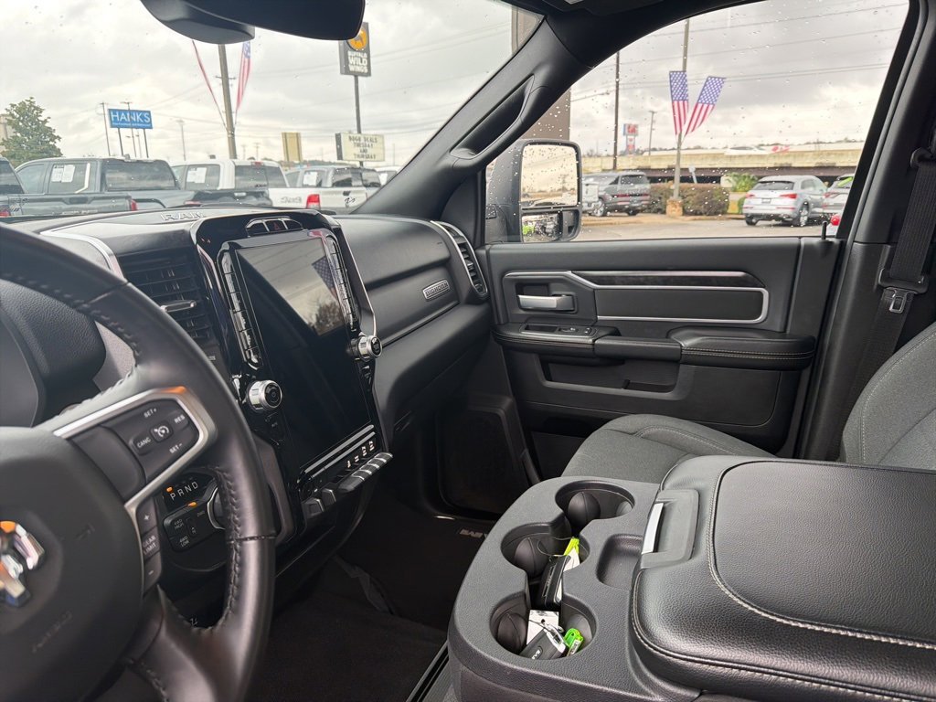 Used 2024 RAM 2500 Big Horn w/ Sport Appearance Package image 22