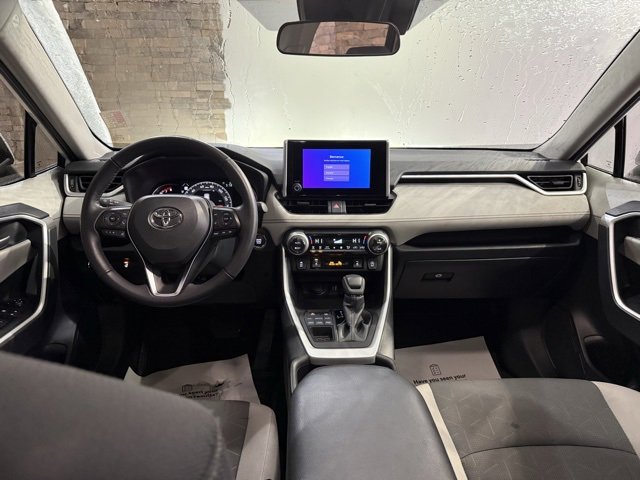 Used 2025 Toyota RAV4 XLE w/ Convenience Package image 15