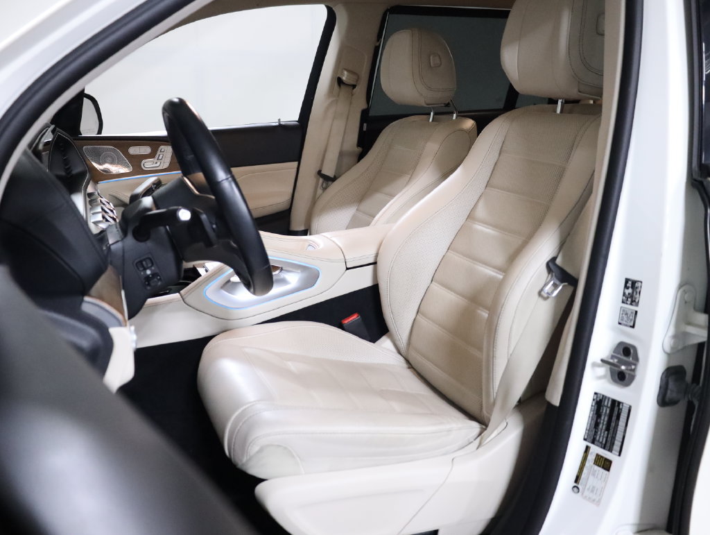 Used 2023 Mercedes-Benz GLS 450 4MATIC w/ AMG Line Exterior image 42