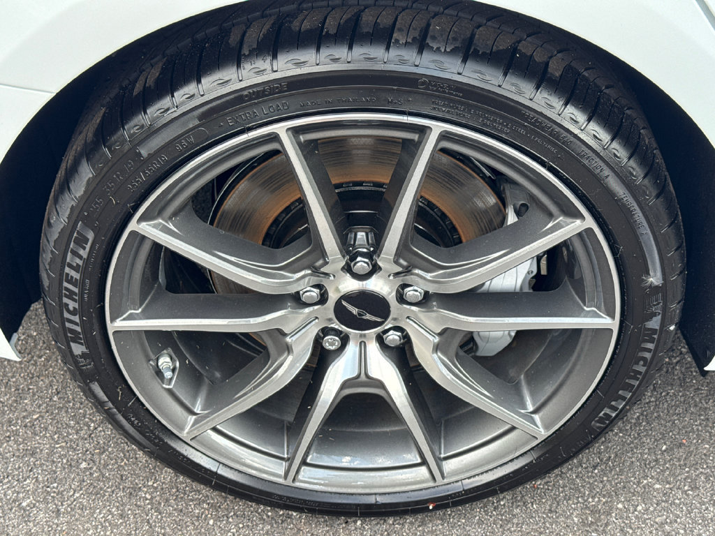 New 2026 Genesis G70 2.5T RWD image 17
