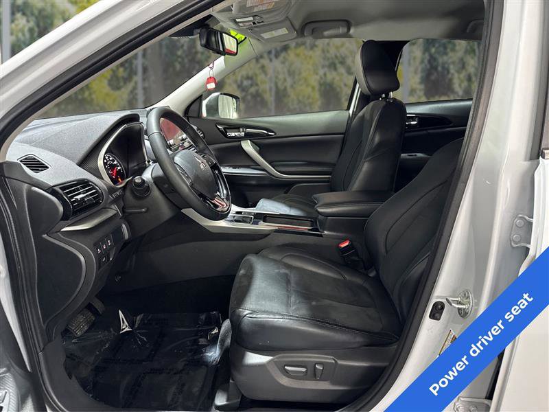 Used 2024 Mitsubishi Eclipse Cross SE image 9