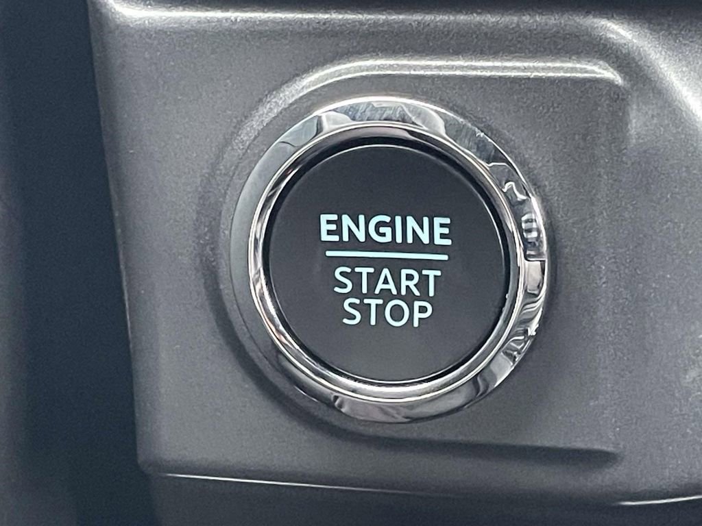 New 2025 Ford F150 XLT w/ Equipment Group 302A MID image 5