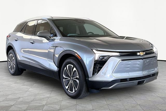 Used 2025 Chevrolet Blazer EV LT AWD/4WD image 1