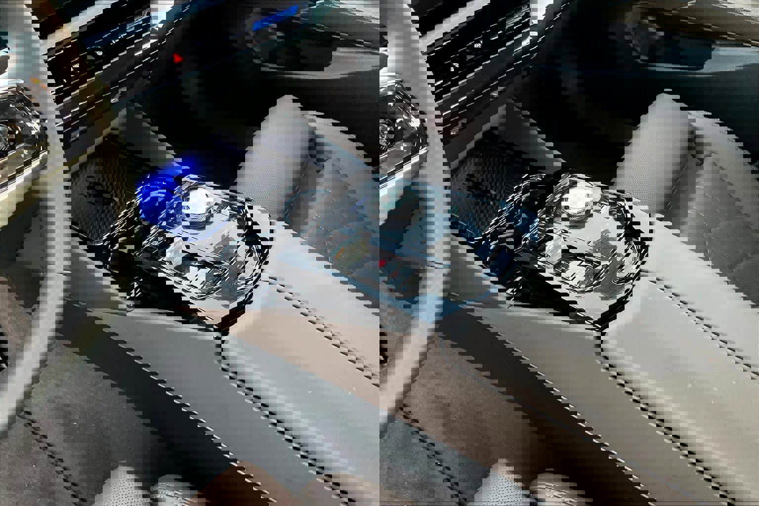 Used 2024 BMW 530i w/ Convenience Package image 20