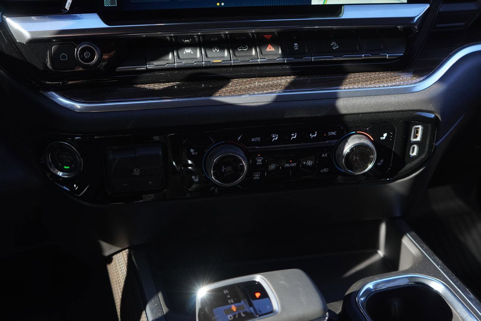 New 2026 Chevrolet Silverado 1500 LT Trail Boss w/ Convenience Package II AWD/4WD image 23