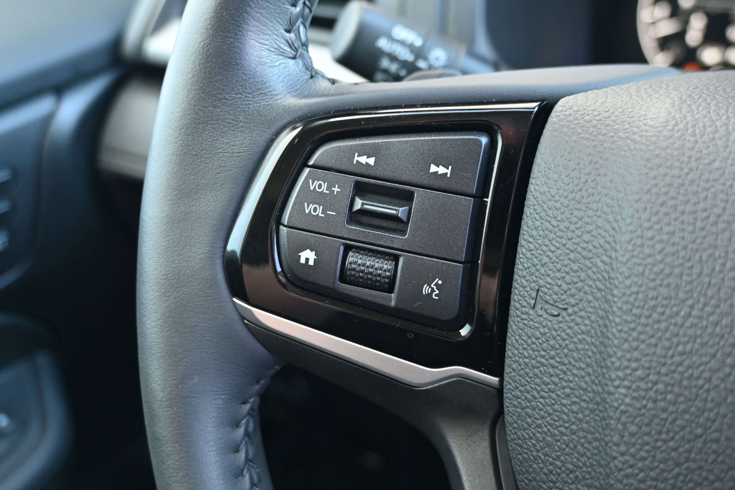 Used 2025 Honda Odyssey EX-L image 33