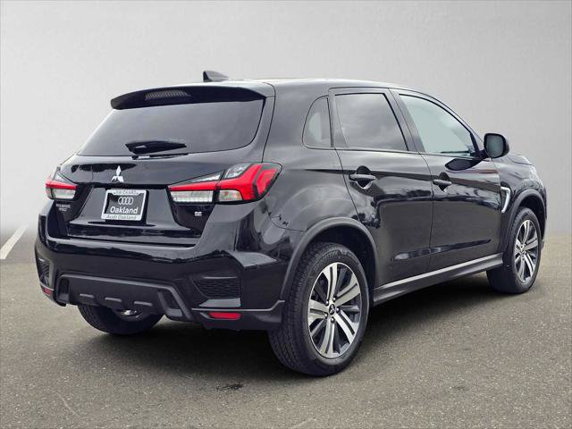 Used 2024 Mitsubishi Outlander Sport SE AWD/4WD image 3