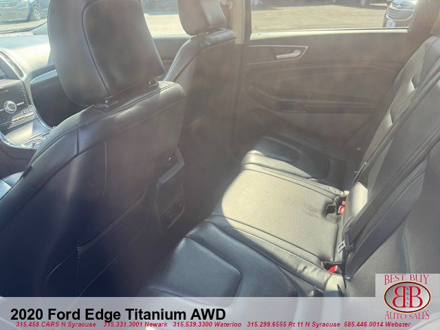 Used 2020 Ford Edge Titanium w/ Equipment Group 301A AWD/4WD image 10