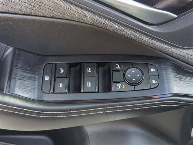Used 2023 Nissan Rogue SV FWD image 11