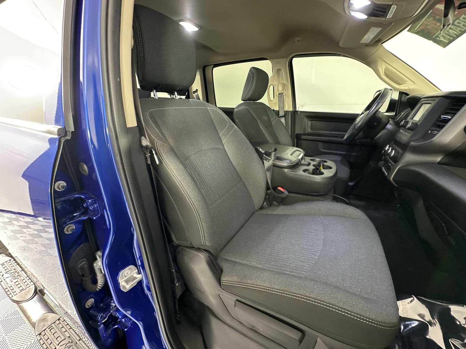 Used 2019 RAM 2500 Tradesman AWD/4WD image 27
