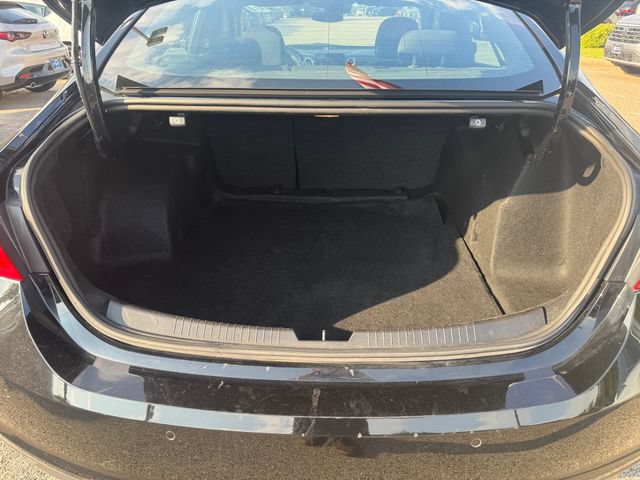 Used 2024 Chevrolet Malibu LT FWD image 30