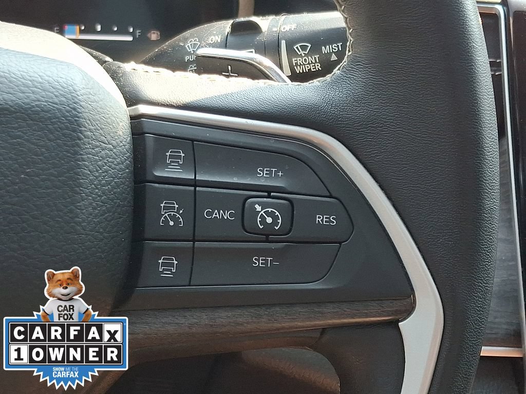 Used 2022 Jeep Grand Cherokee L Limited w/ Luxury Tech Group II AWD/4WD image 24