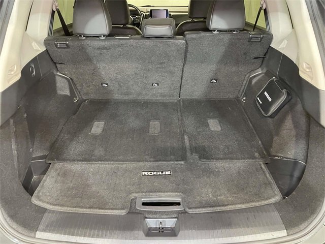 Used 2021 Nissan Rogue SV w/ Premium Package image 20
