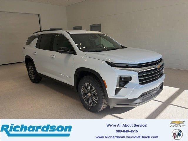 New 2026 Chevrolet Traverse LT w/ Driver Confidence Package
