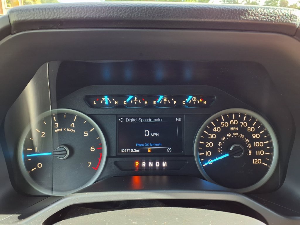 Used 2017 Ford F150 XLT w/ Equipment Group 302A Luxury AWD/4WD image 15