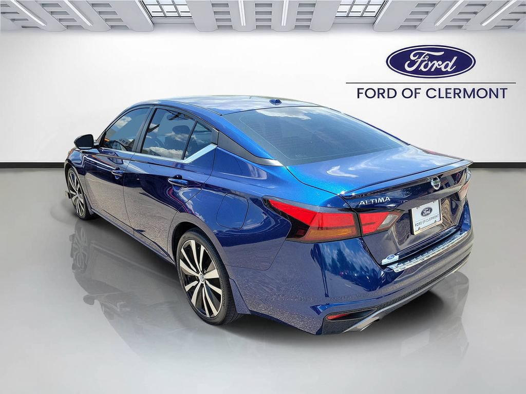 Used 2019 Nissan Altima 2.5 SR FWD image 3
