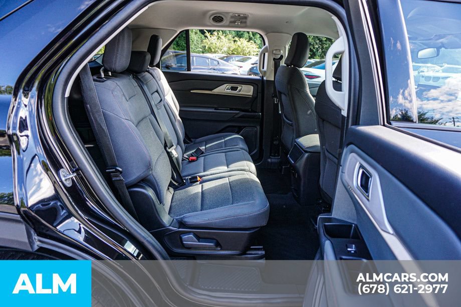 Used 2025 Ford Explorer Active RWD image 23