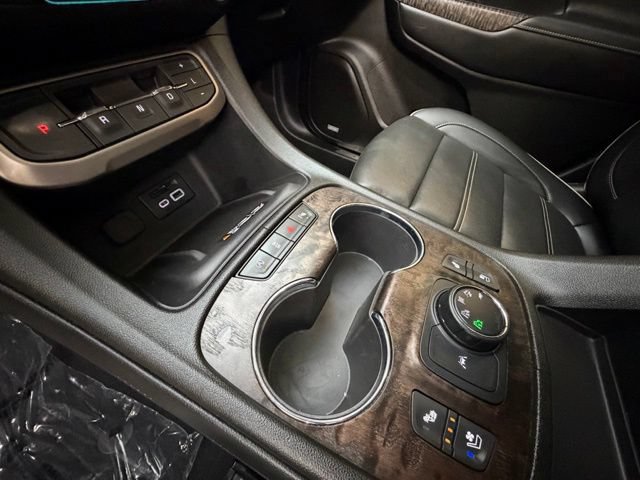 Used 2023 GMC Acadia Denali w/ Denali Ultimate Package AWD/4WD image 22