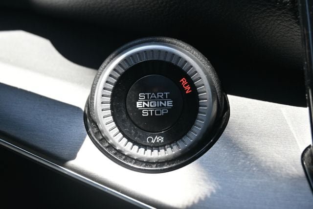 Used 2024 Jeep Wagoneer Series II AWD/4WD image 36