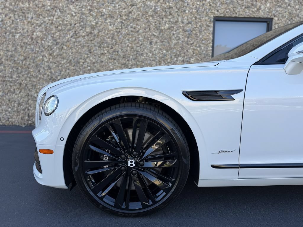 Used 2023 Bentley Flying Spur W12 AWD/4WD image 26