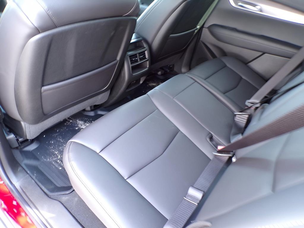 New 2026 Cadillac XT5 Luxury w/ LPO, Floor Liner Package image 8