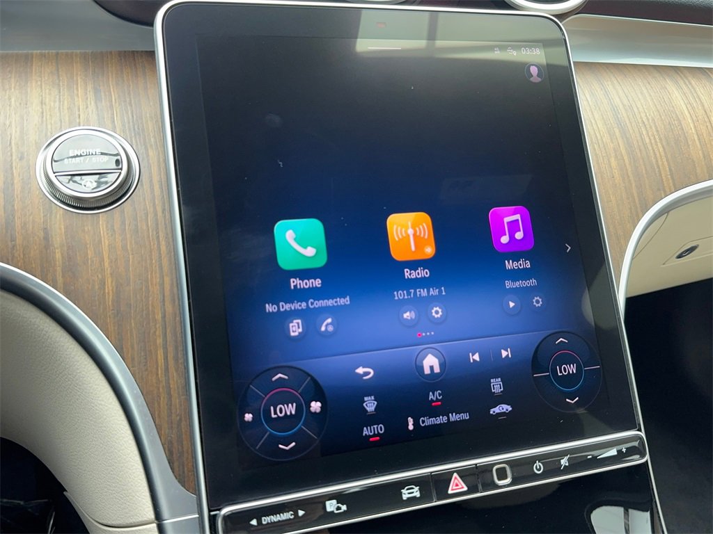 Used 2025 Mercedes-Benz C 300 Sedan image 31