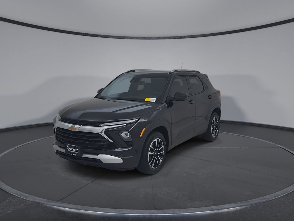 Used 2025 Chevrolet TrailBlazer LT w/ Convenience Package FWD image 6