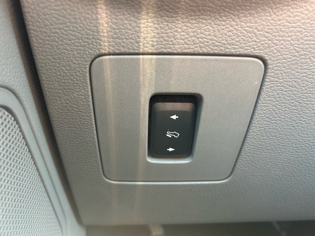 Used 2017 Ford F150 XLT w/ Equipment Group 302A Luxury image 29