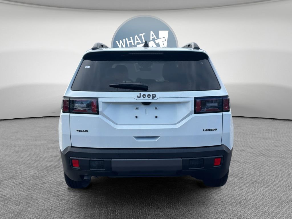 New 2026 Jeep Cherokee Laredo image 5