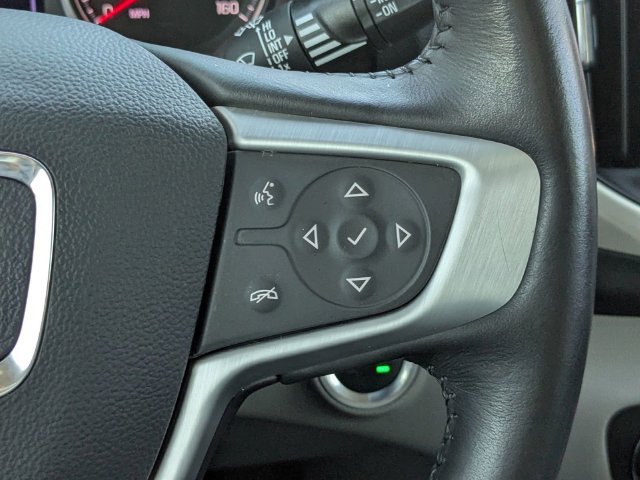 Used 2022 GMC Terrain SLT FWD image 32