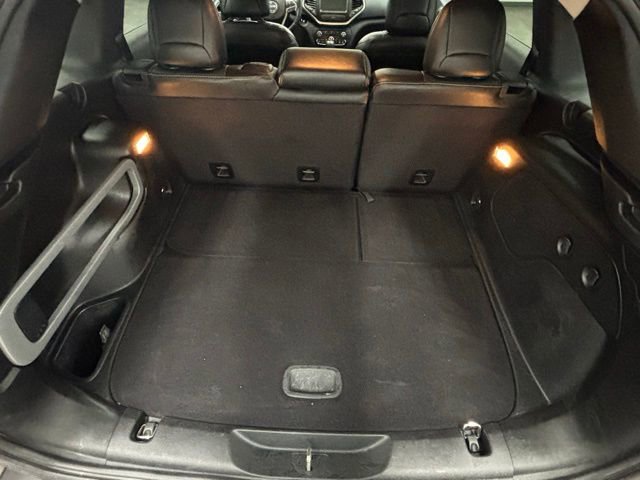 Used 2016 Jeep Cherokee High Altitude image 9
