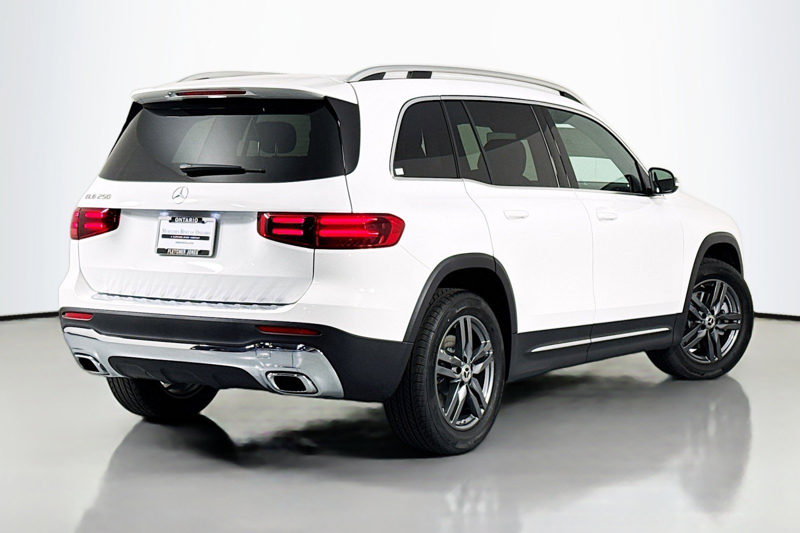 New 2026 Mercedes-Benz GLB 250 image 11