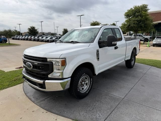 Used 2022 Ford F250 XL w/ Power Equipment Group RWD image 3