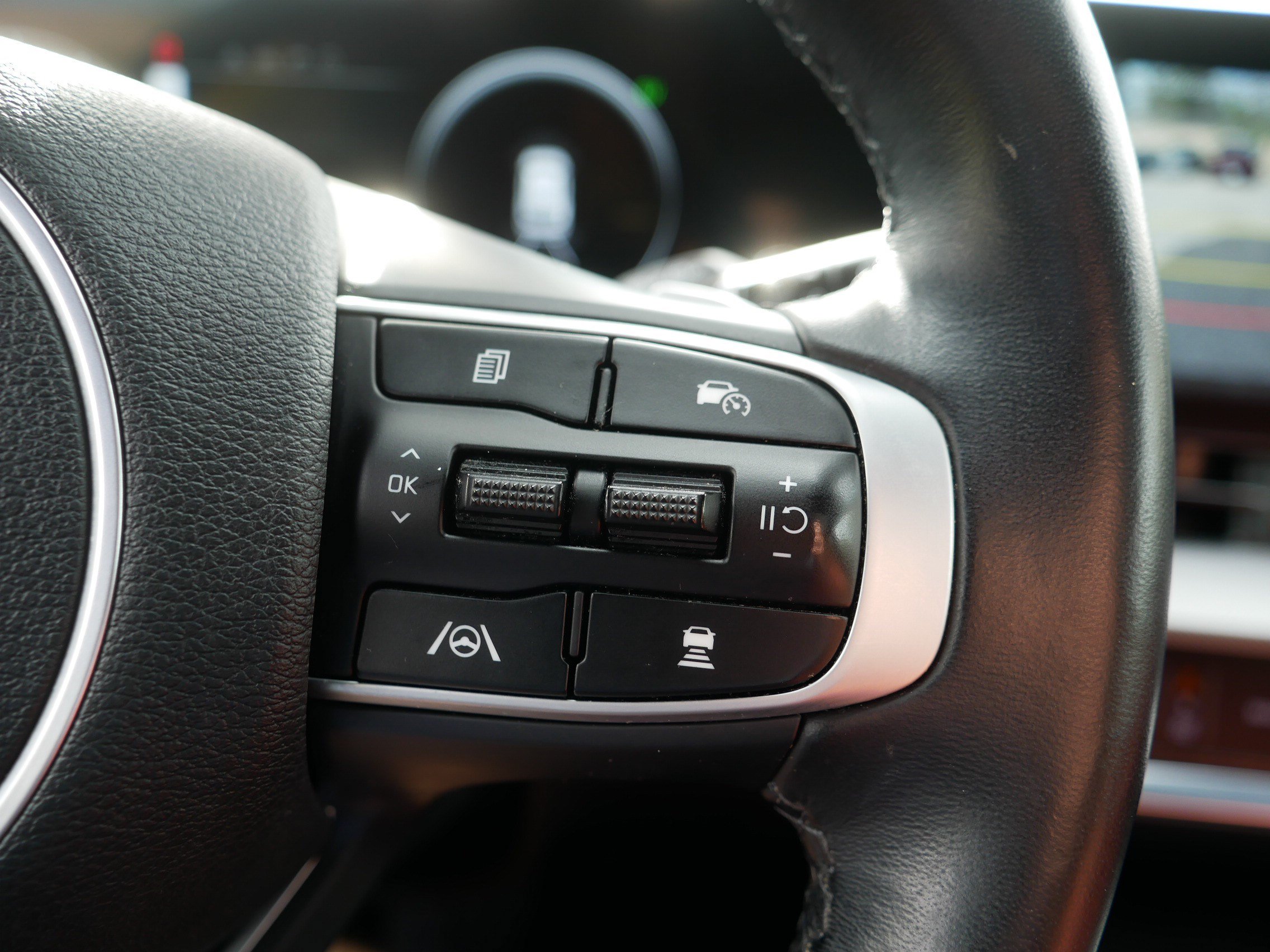 Certified 2023 Kia Sportage SX Prestige AWD/4WD image 29