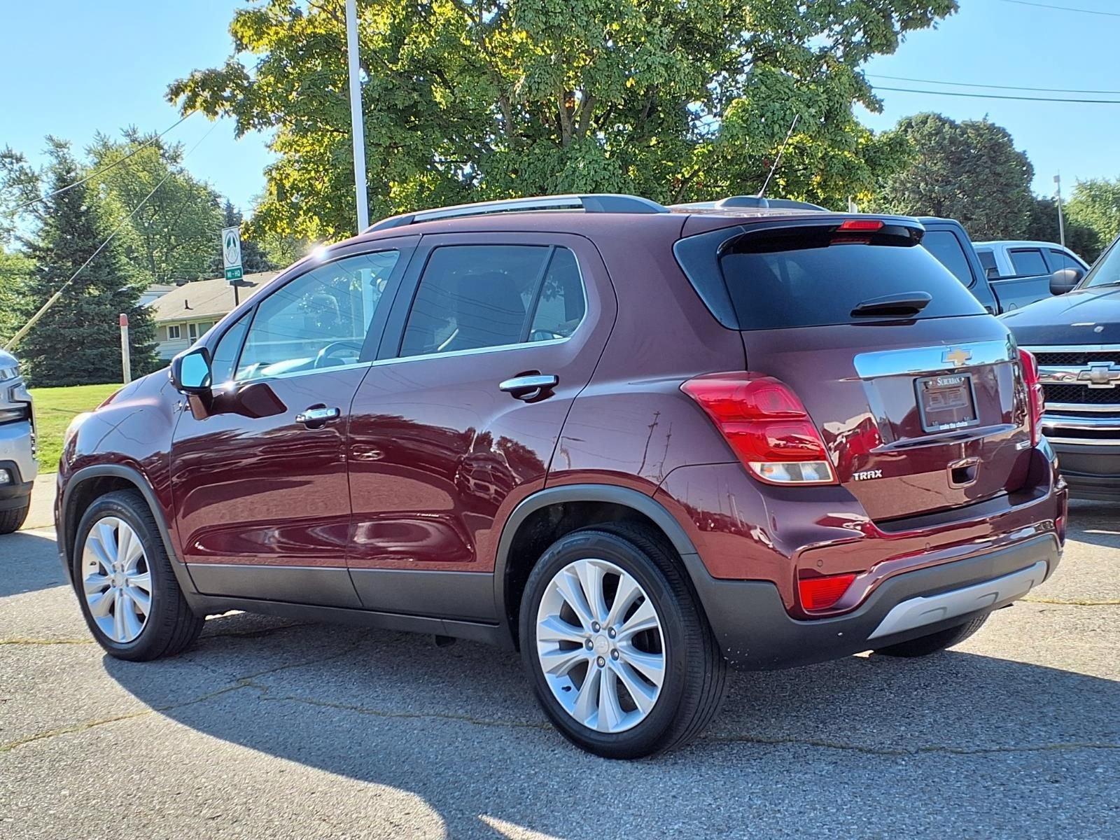 Used 2017 Chevrolet Trax Premier FWD image 7