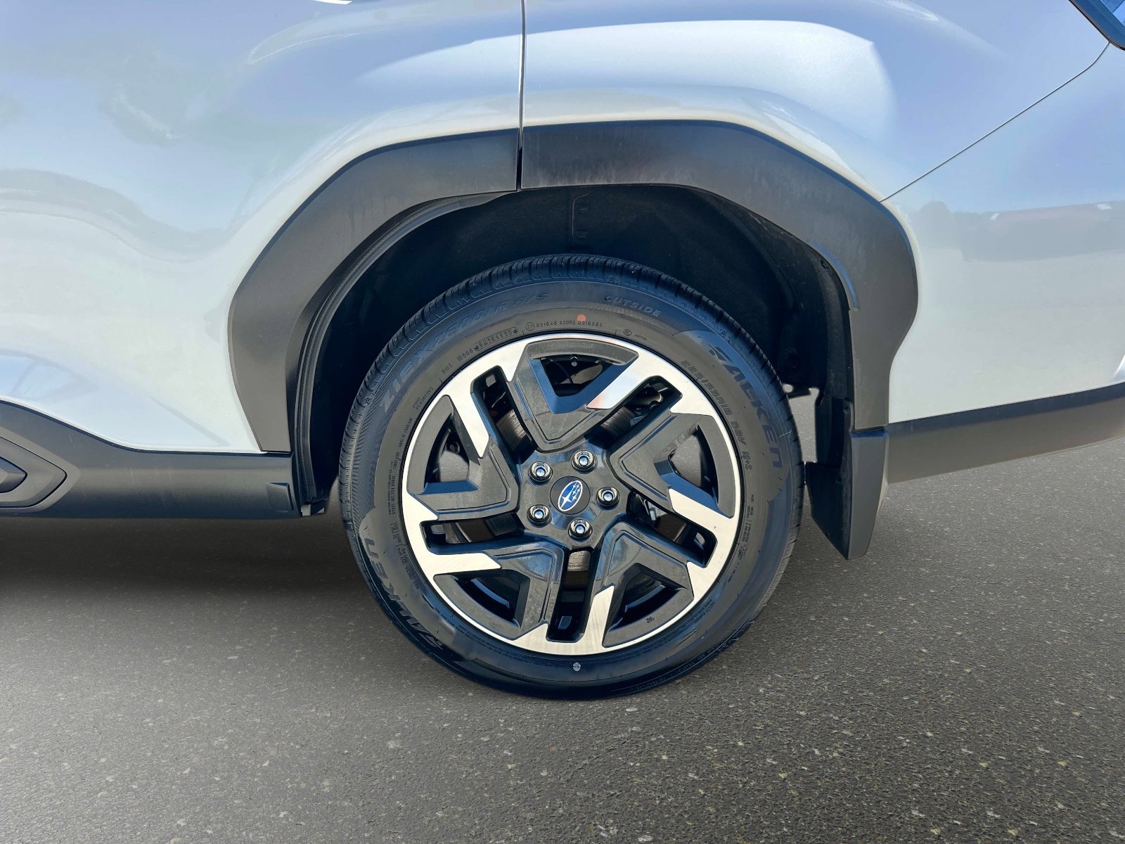 Used 2025 Subaru Forester Premium w/ Protection Package (1PH) image 12