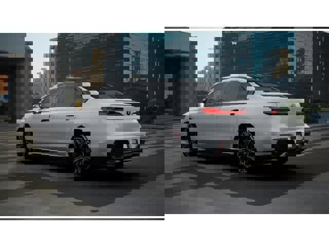 New 2026 BMW 740i image 2
