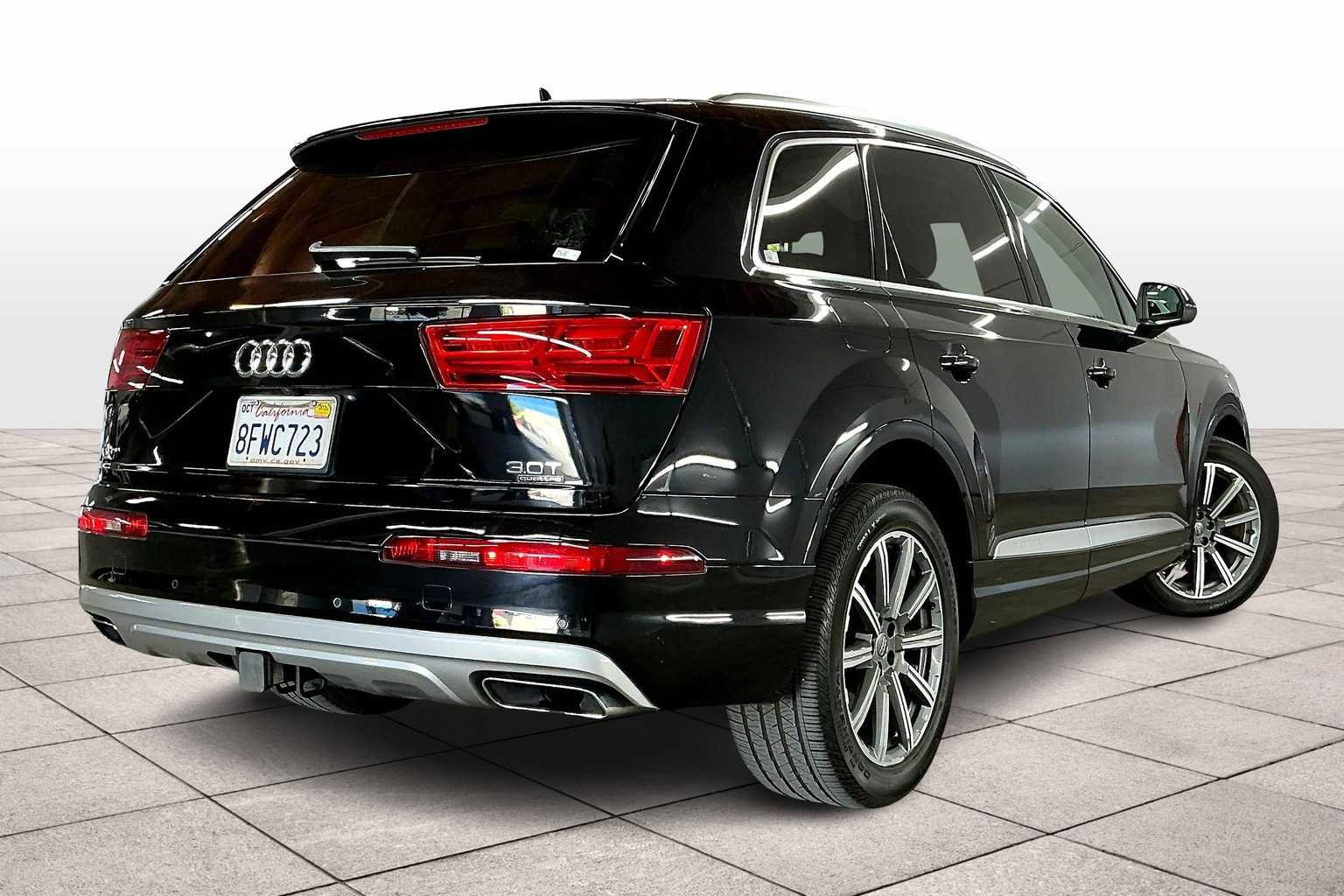 Used 2018 Audi Q7 3.0T Premium Plus w/ Premium Plus Package image 15