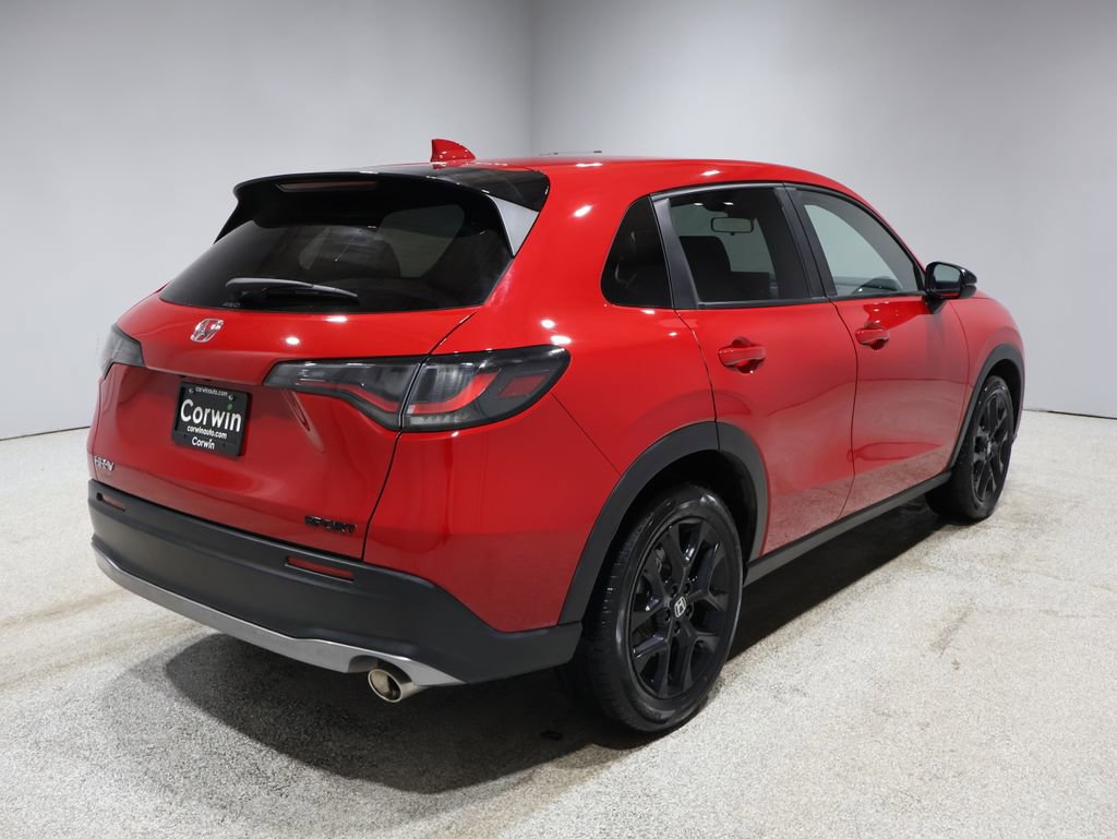 Used 2024 Honda HR-V Sport image 2