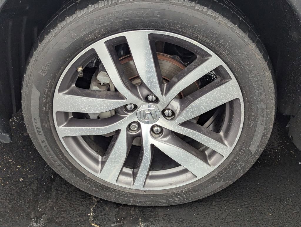 Used 2017 Honda Pilot Touring image 13