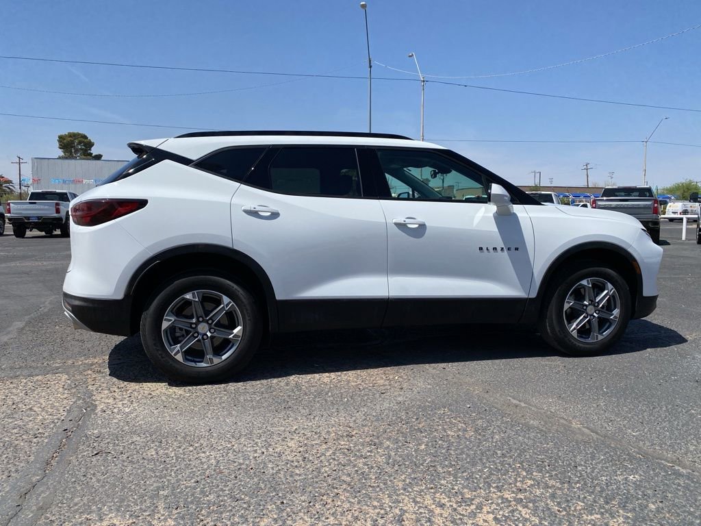 Used 2024 Chevrolet Blazer LT w/ Convenience Package image 5