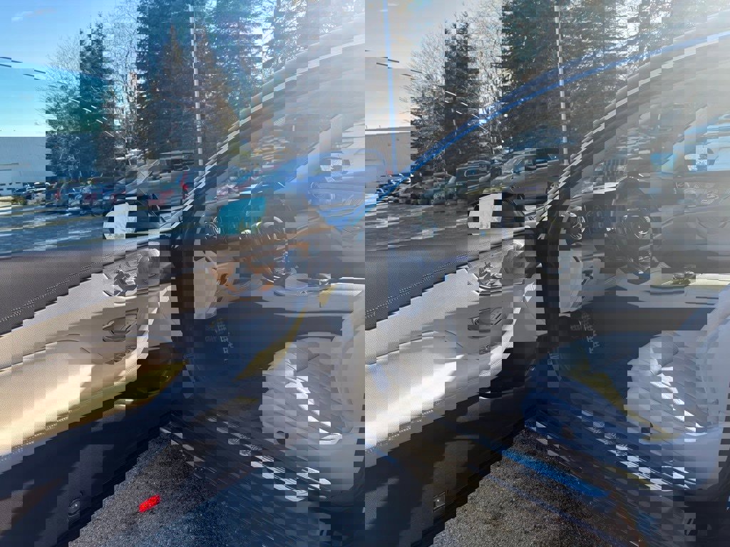 Used 2018 Mercedes-Benz E 400 4MATIC Coupe image 10