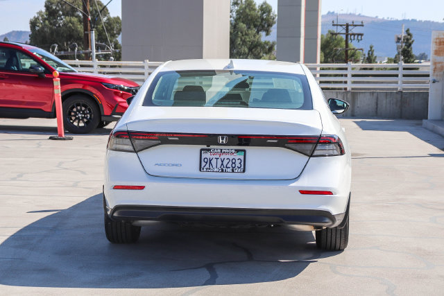 Used 2024 Honda Accord EX image 11