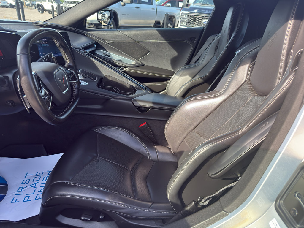Used 2024 Chevrolet Corvette Stingray Coupe image 11
