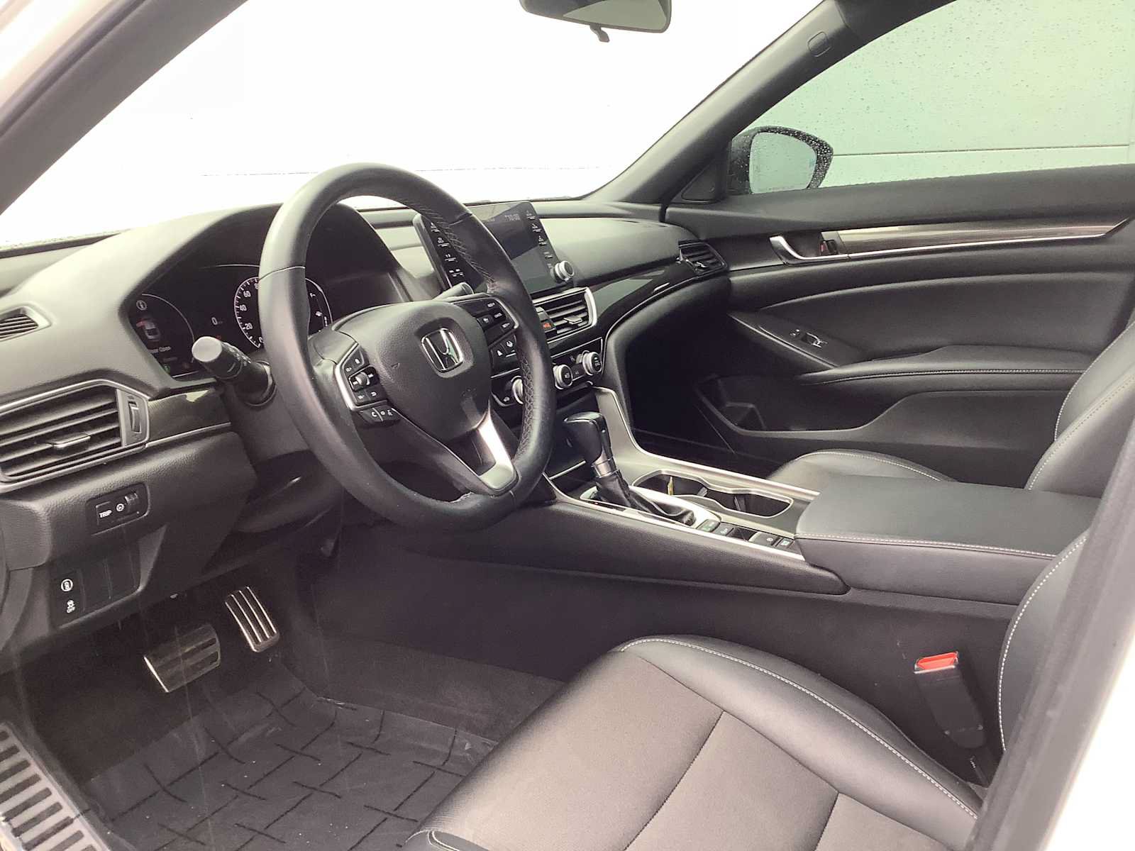 Certified 2022 Honda Accord Sport image 3