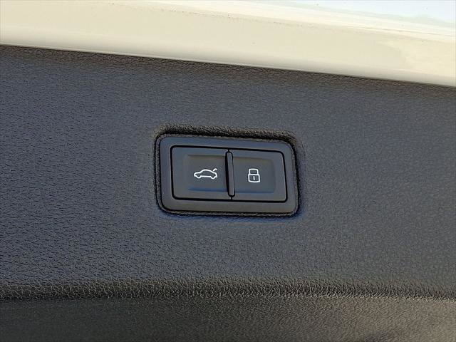 Certified 2021 Audi Q7 2.0T Premium Plus w/ Premium Plus Package image 31