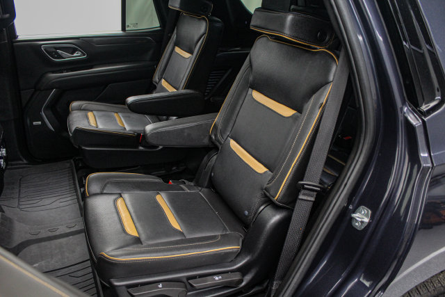 Certified 2024 GMC Yukon AT4 w/ Technology Package AWD/4WD image 16
