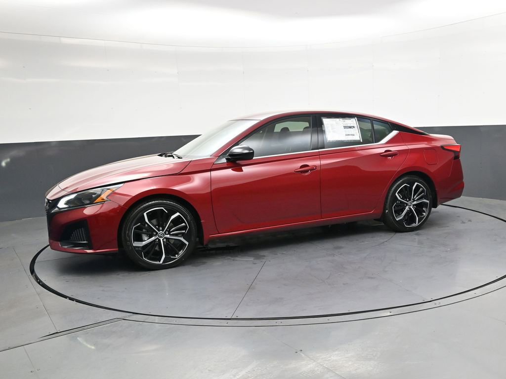 New 2026 Nissan Altima 2.5 SR image 8