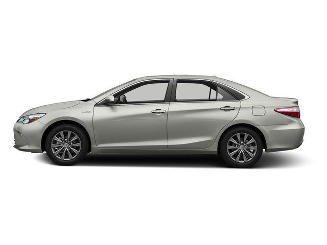 Used 2016 Toyota Camry LE FWD image 3