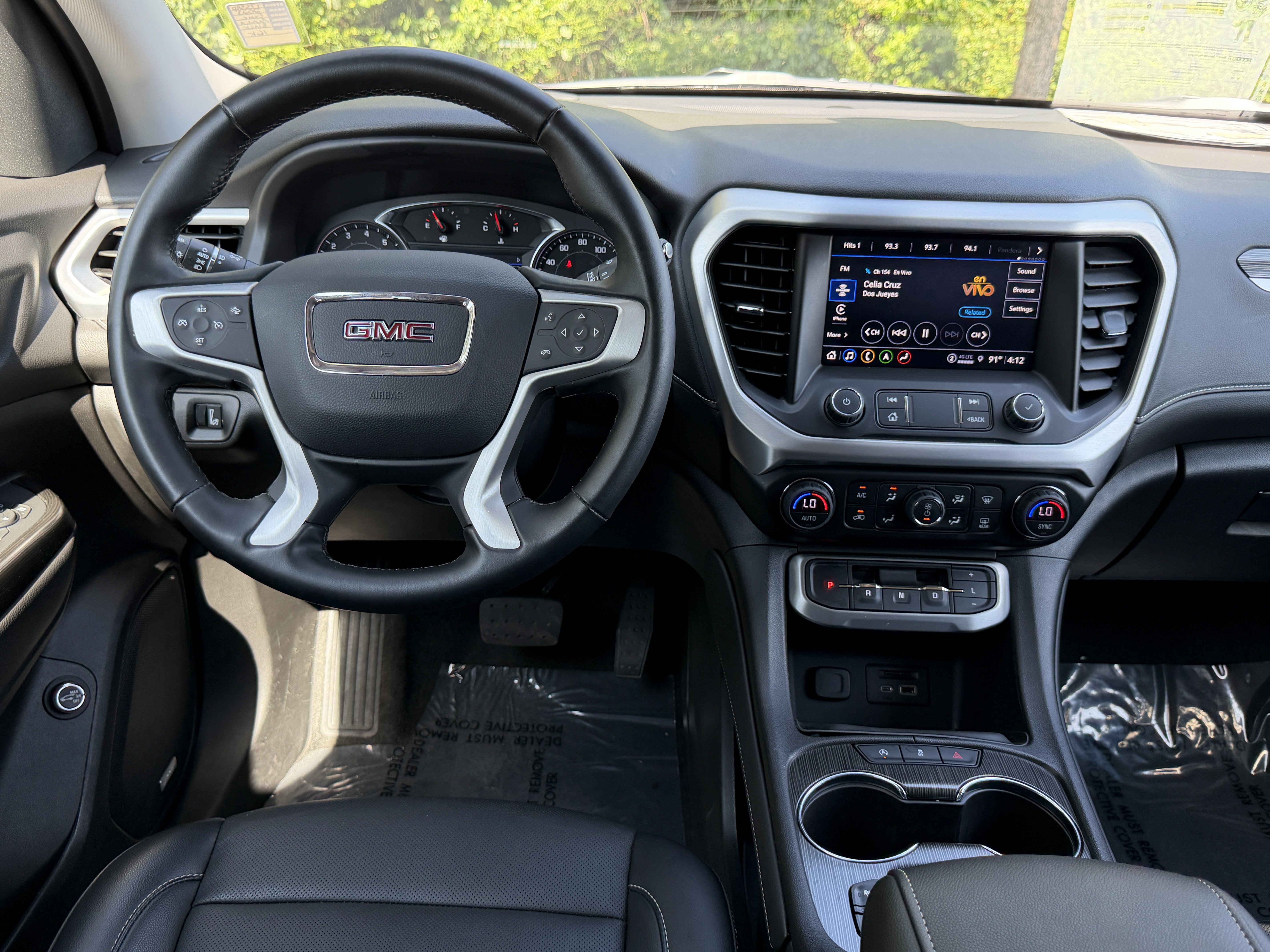 Used 2023 GMC Acadia SLT FWD image 19